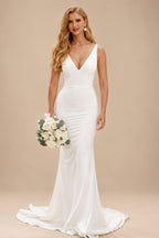 Rutipo Ivory Trumpet/Mermaid V Neck Elastic Satin Court Train Wedding Dress with Appliques Lace