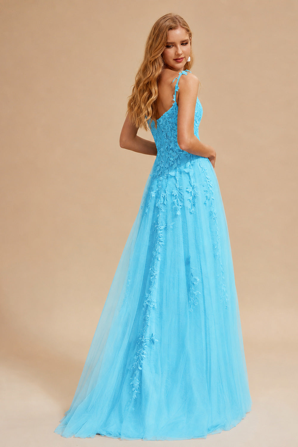 Rutipo Blue A-line V Neck Sweep Train Tulle Prom Dress with Appliqued Beading