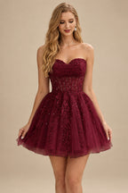 Rutipo Burgundy A-line Strapless Sweetheart Corset Lace Homecoming Dress with Pleated