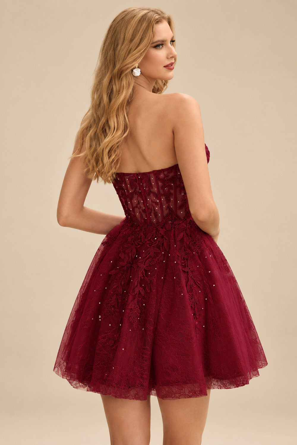Rutipo Burgundy A-line Strapless Sweetheart Corset Lace Homecoming Dress with Pleated