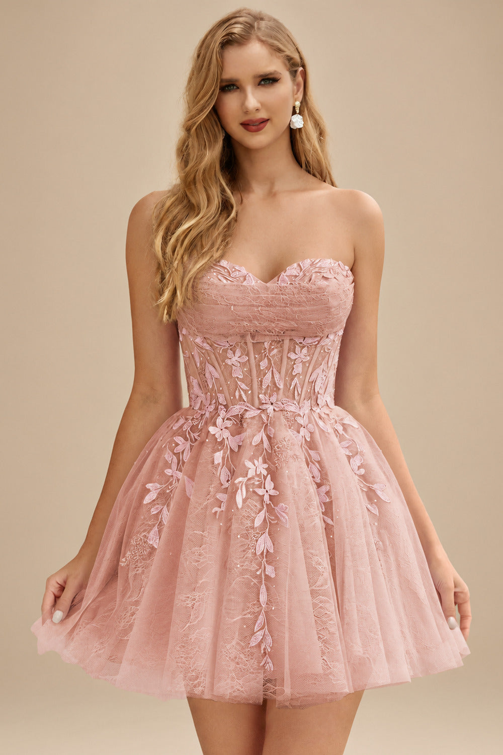 Rutipo Dusty Pink A-line Strapless Sweetheart Corset Lace Homecoming Dress with Pleated