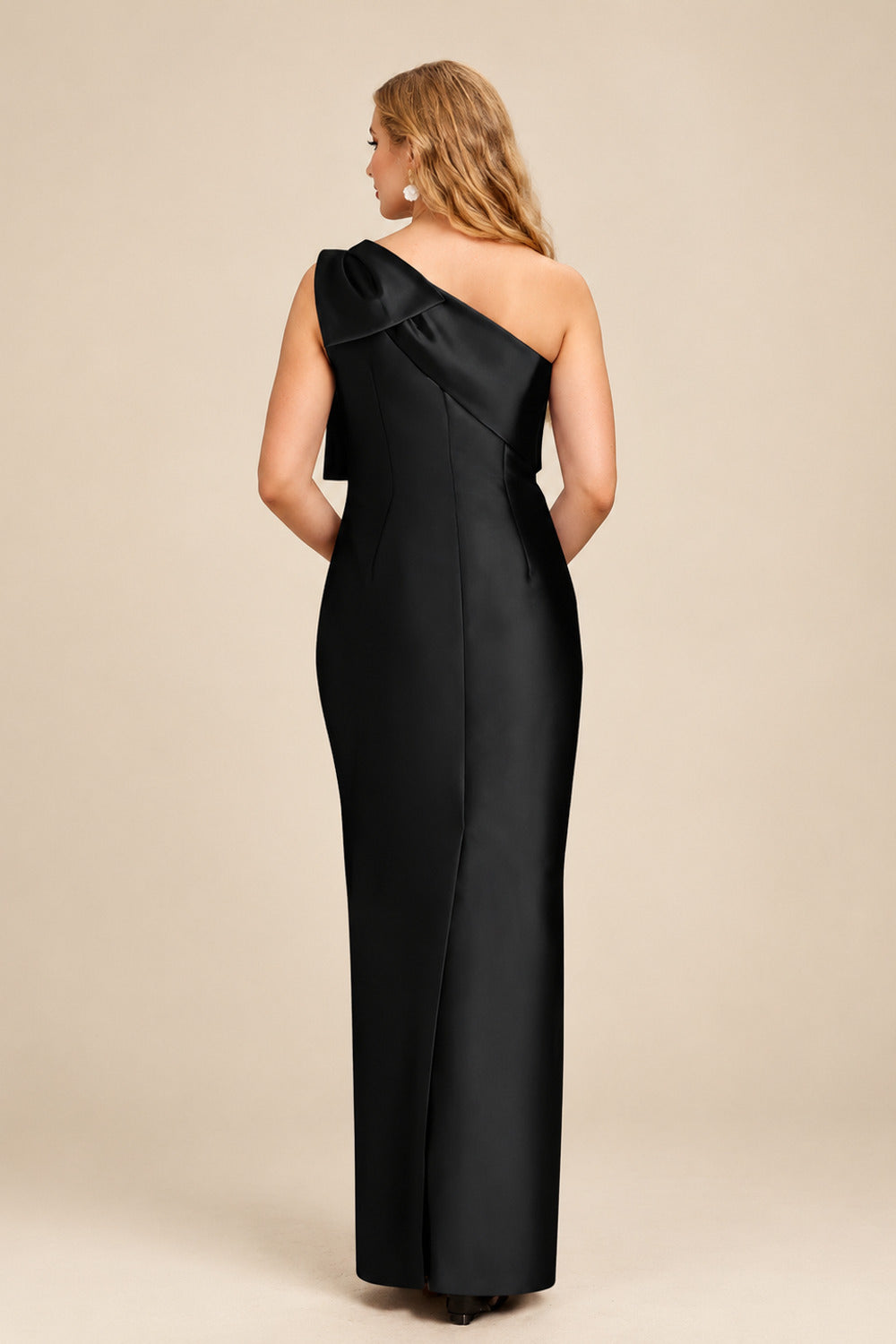 Rutipo Black Sheath/Column One-Shoulder Satin Bridesmaid Dresses With Bow(s)