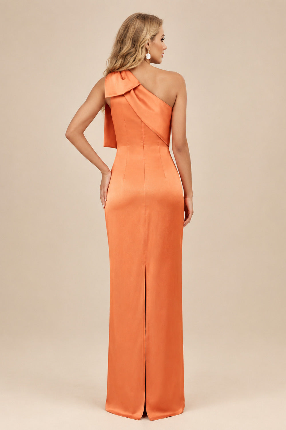 Rutipo Orange Sheath/Column One-Shoulder Satin Bridesmaid Dresses With Bow(s)