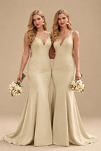 Rutipo Champagne Trumpet/Mermaid V-Neck Sleeveless Sweep Train Satin Bridesmaid Dresses