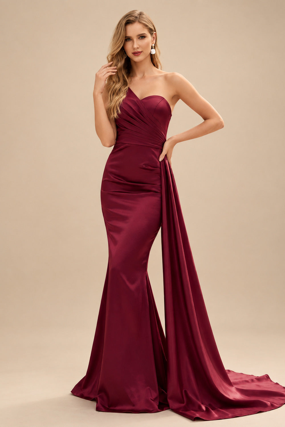 Rutipo Burgundy Sheath/Column One-Shoulder Sleeveless Silk Like Satin Bridesmaid Dresses