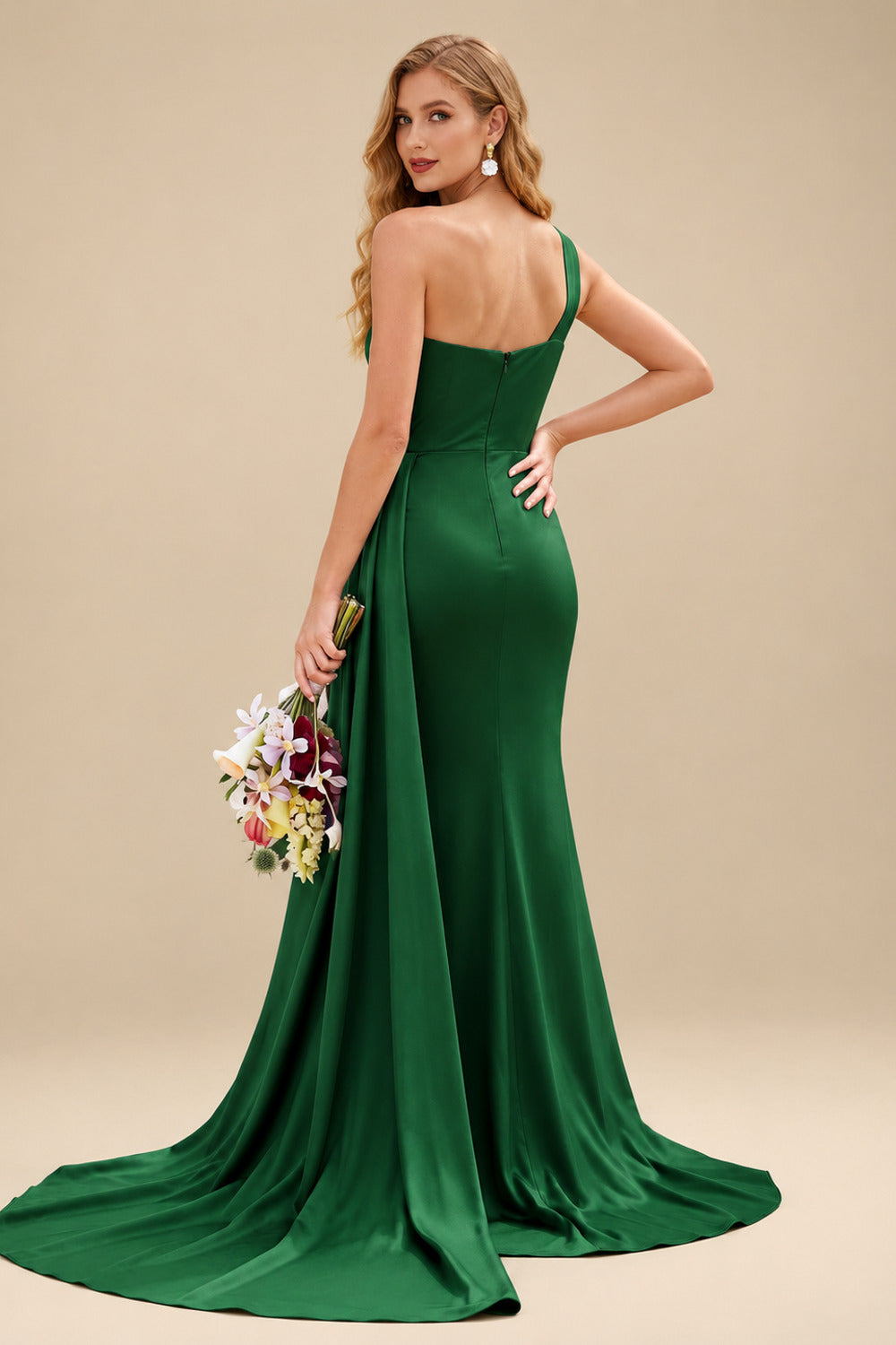 Rutipo Hunter Green Sheath/Column One-Shoulder Sleeveless Silk Like Satin Bridesmaid Dresses