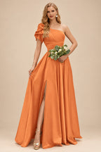 Rutipo Orange A-Line One-Shoulder Short Sleeves Sweep Train Satin Bridesmaid Dresses With Ruffle