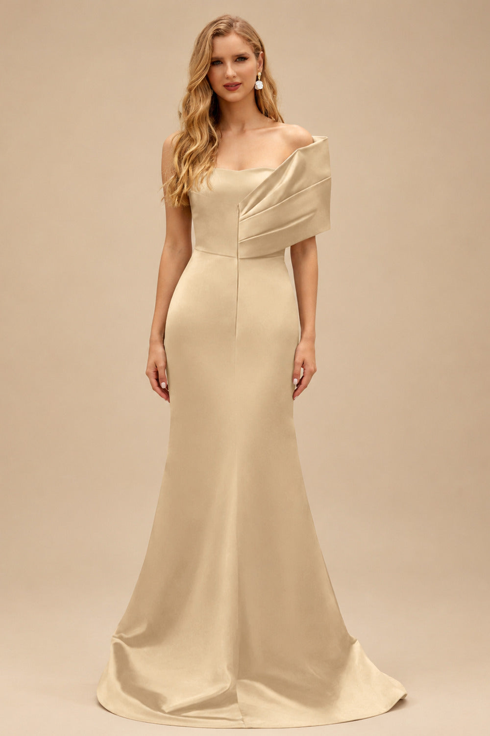 Rutipo Champagne One-Shoulder Sleeveless Sweep Train Satin Bridesmaid Dresses With Split Front