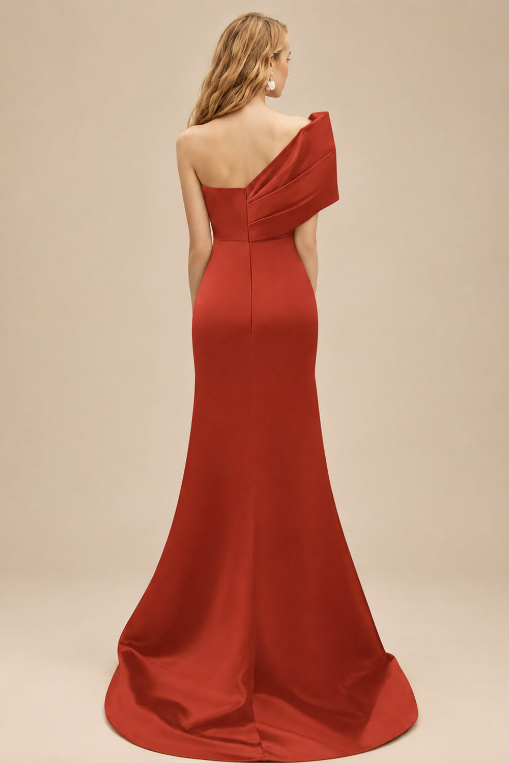 Rutipo Vermilion One-Shoulder Sleeveless Sweep Train Satin Bridesmaid Dresses With Split Front