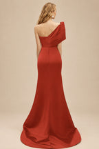 Rutipo Vermilion One-Shoulder Sleeveless Sweep Train Satin Bridesmaid Dresses With Split Front