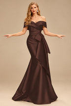 Rutipo Chocolate Trumpet/Mermaid Off-The-Shoulder Sleeveless Sweep Train Satin Bridesmaid Dresses