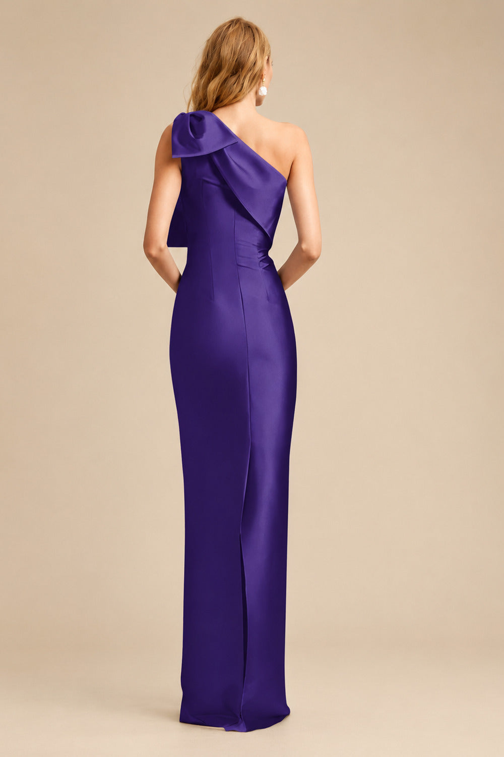 Rutipo Regency Sheath/Column One-Shoulder Satin Evening Dresses With Bow(s)