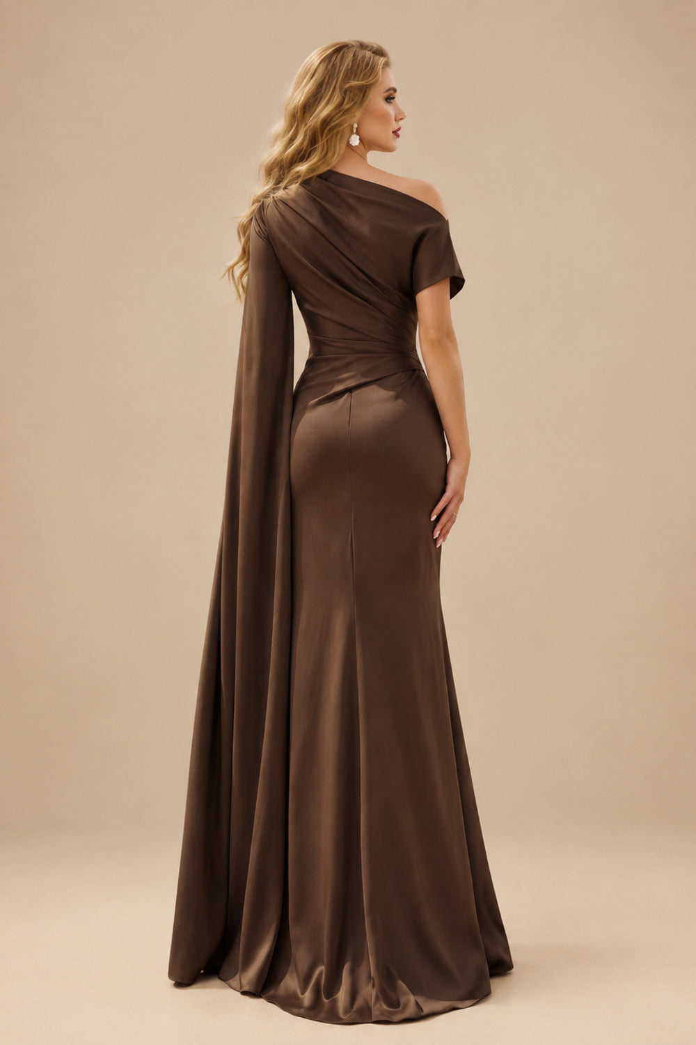 Rutipo Chocolate Sheath/Column Asymmetrical Short Sleeves Crepe Satin Evening Dresses