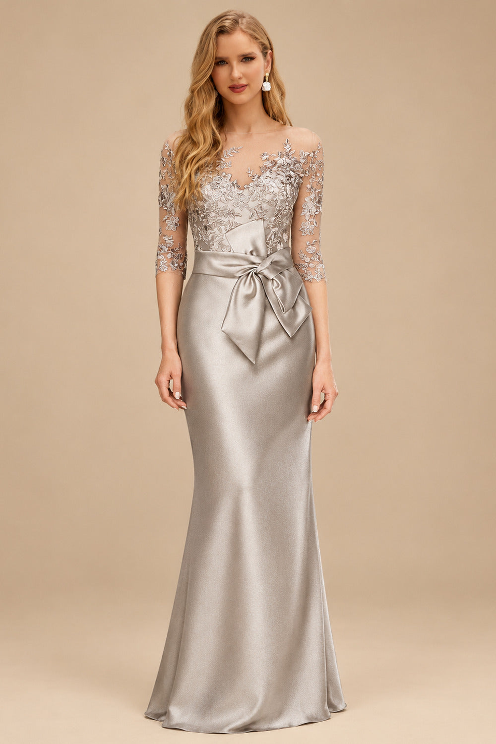 Rutipo As Picture Sheath/Column Illusion Neck Knee-Length Satin Mother Of The Bride Dresses With Lace