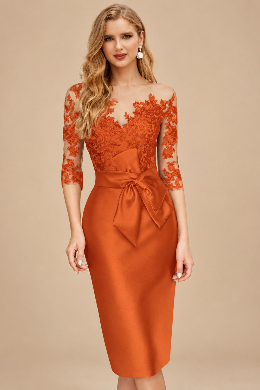 Rutipo Burnt Orange Sheath/Column Illusion Neck Knee-Length Satin Mother Of The Bride Dresses With Lace