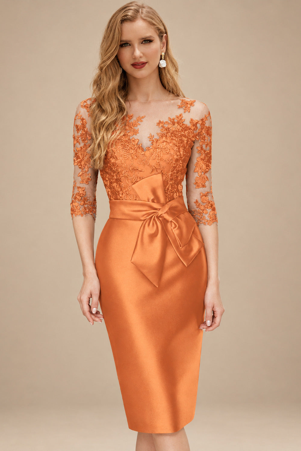 Rutipo Orange Sheath/Column Illusion Neck Knee-Length Satin Mother Of The Bride Dresses With Lace