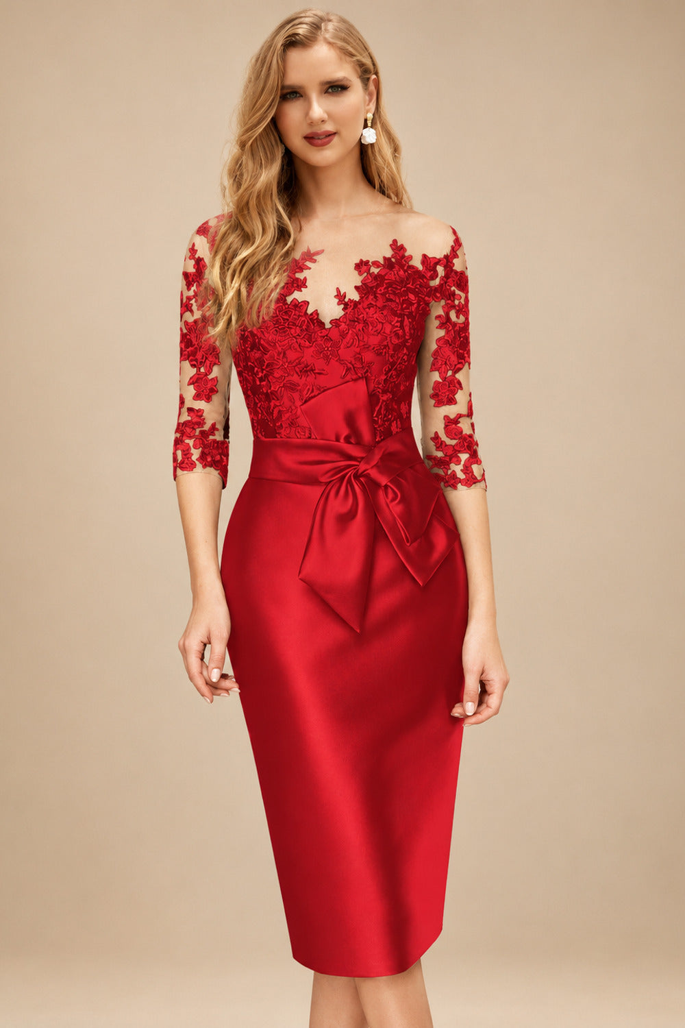 Rutipo Red Sheath/Column Illusion Neck Knee-Length Satin Mother Of The Bride Dresses With Lace