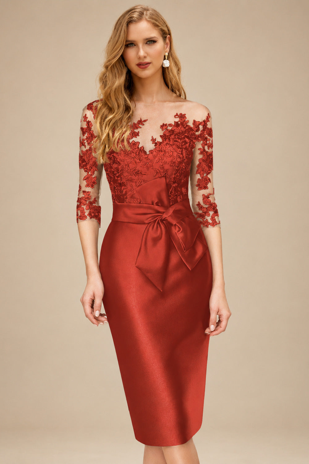 Rutipo Vermilion Sheath/Column Illusion Neck Knee-Length Satin Mother Of The Bride Dresses With Lace