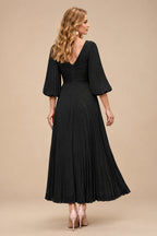 Rutipo Black A-Line V-Neck 3/4 Sleeves Tea-Length Chiffon Mother Of The Bride Dresses With Pleated