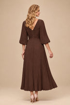 Rutipo Chocolate A-Line V-Neck 3/4 Sleeves Tea-Length Chiffon Mother Of The Bride Dresses With Pleated