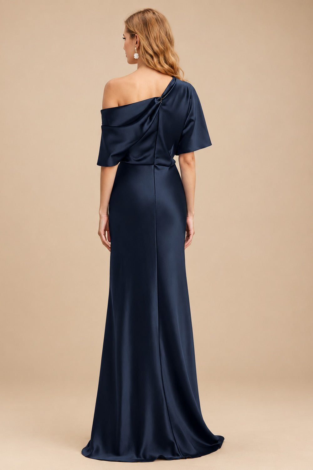 Rutipo Navy Blue Sheath/Column Asymmetrical Neck Short Sleeves Mother Of The Bride Dresses