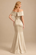 Rutipo Champagne Sheath/Column Off-The-Shoulder Sleeveless Satin Mother Of The Bride Dresses