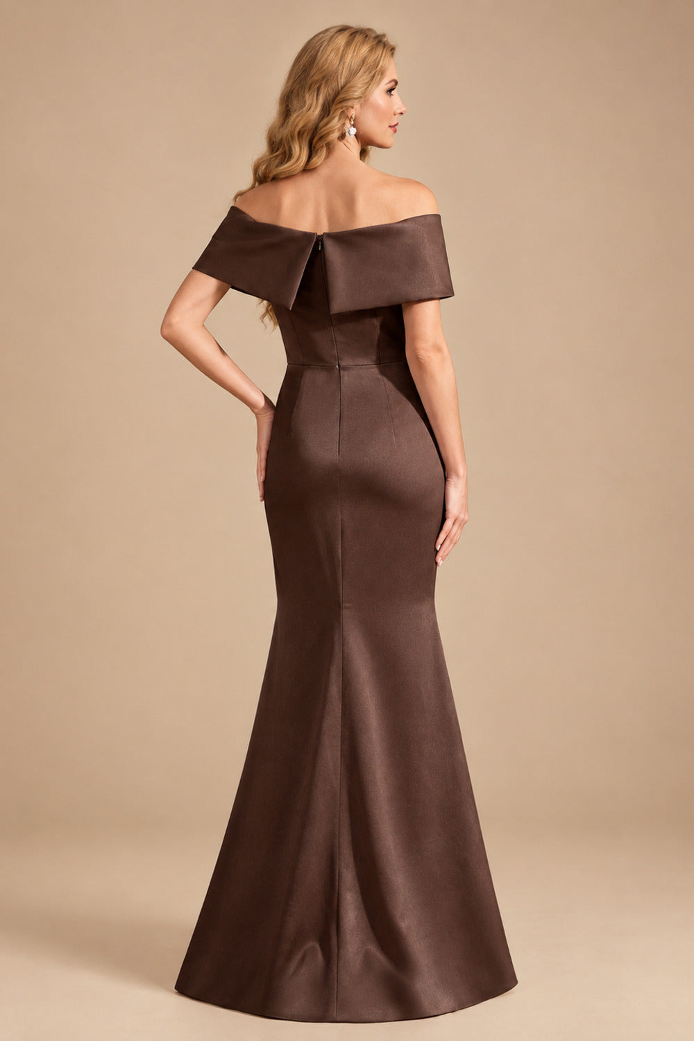 Rutipo Chocolate Sheath/Column Off-The-Shoulder Sleeveless Satin Mother Of The Bride Dresses