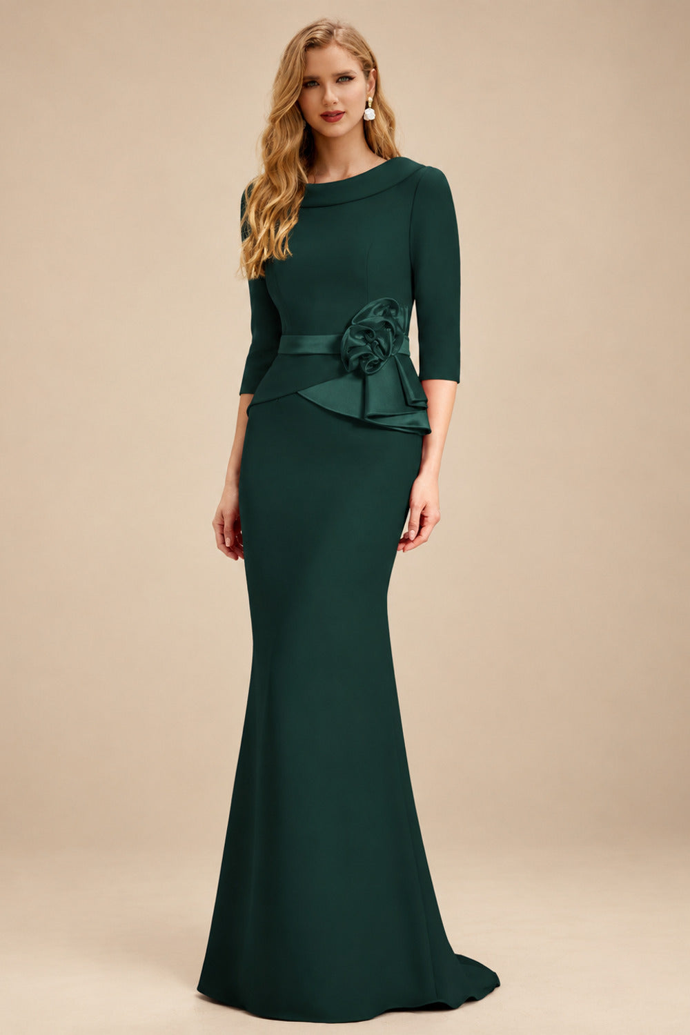 Rutipo Dark Green Sheath/Column Elastic Satin Mother Of The Bride Dresses With Flower(s)