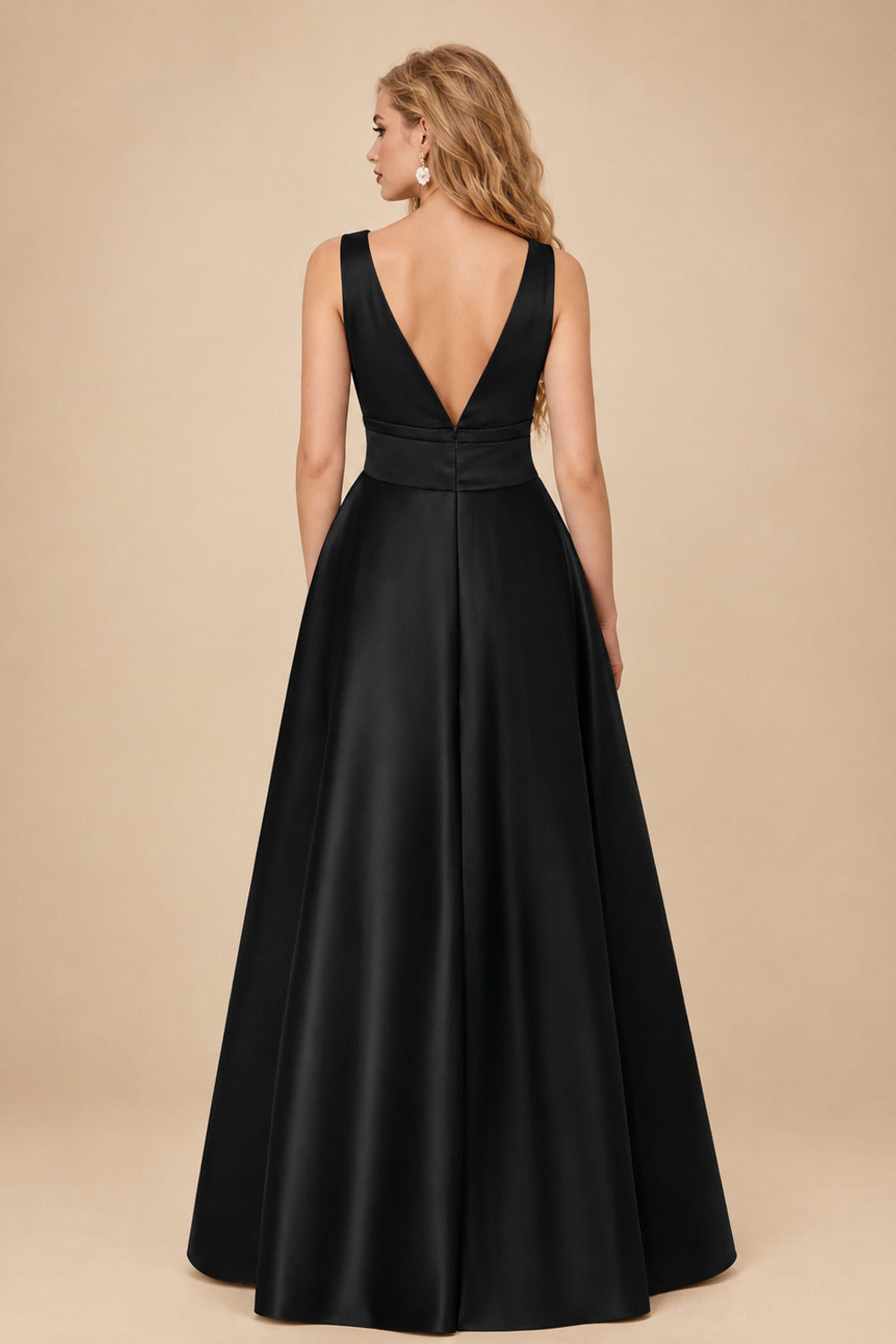 Rutipo Black A-Line V-Neck Sleeveless Floor-Length Satin Mother Of The Bride Dresses With Bow(s)