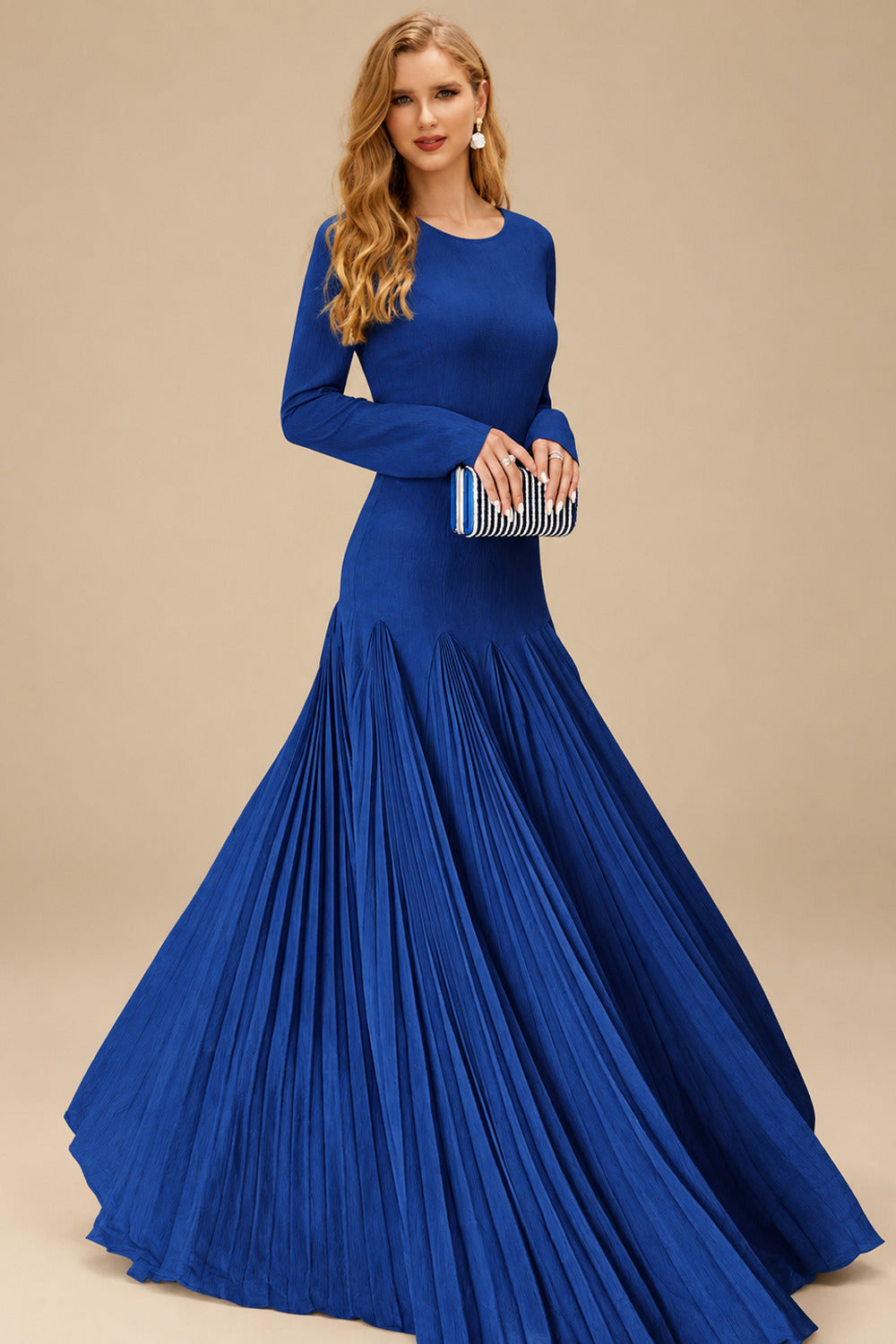 Rutipo Royal Blue A-Line Pleated Long Sleeves Floor-Length Chiffon Mother Of The Bride Dresses