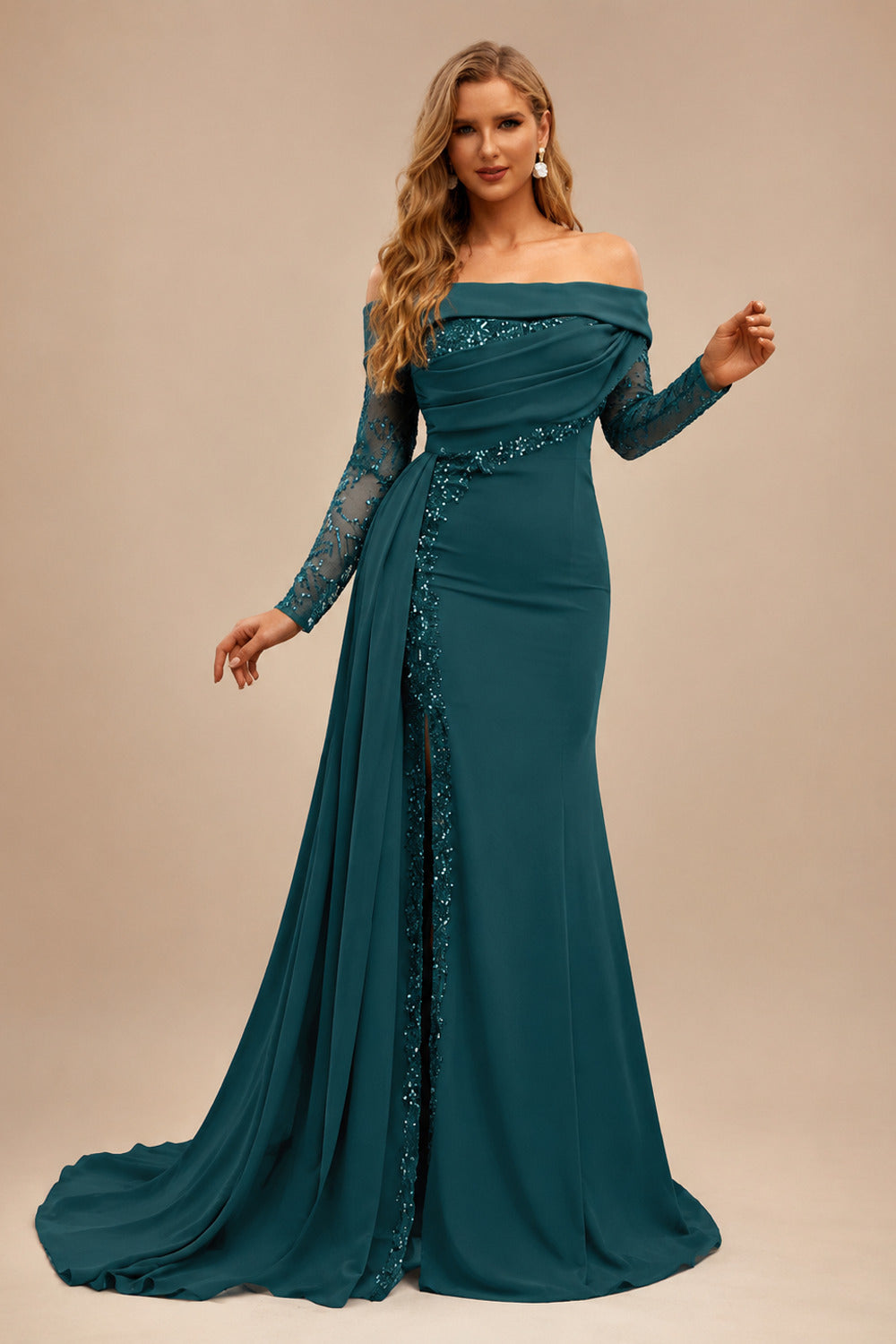 Rutipo Peacock Long Sleeves Sweep Train Elastic Satin Prom Dresses With Appliques Lace