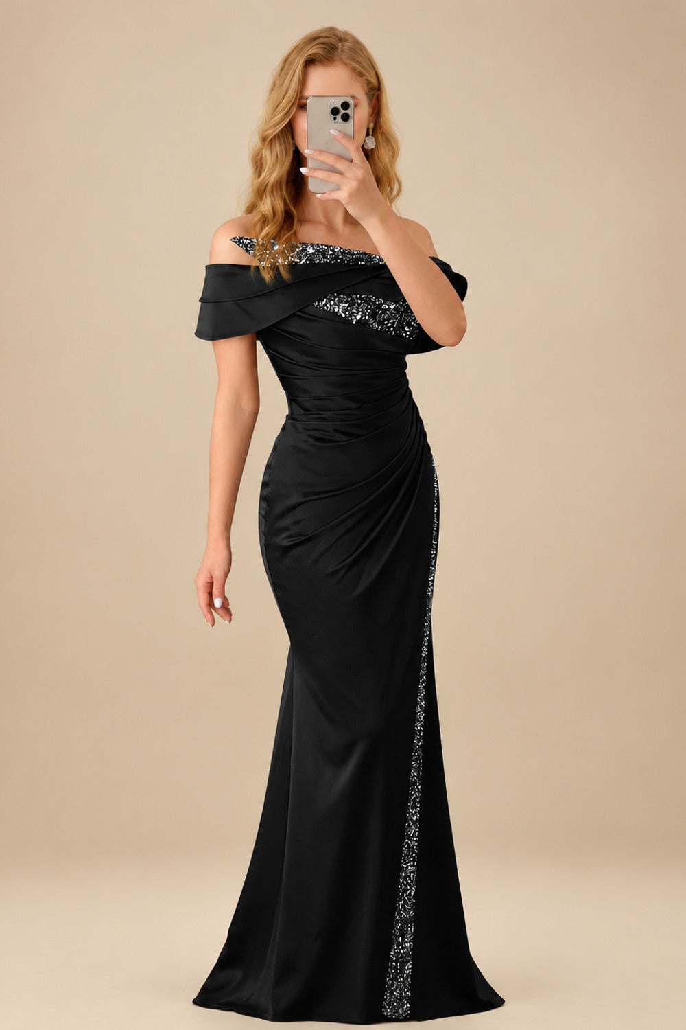 Rutipo Black Sheath/Column Off-The-Shoulder Sleeveless Acetate Satin Prom Dresses With Rhinestone