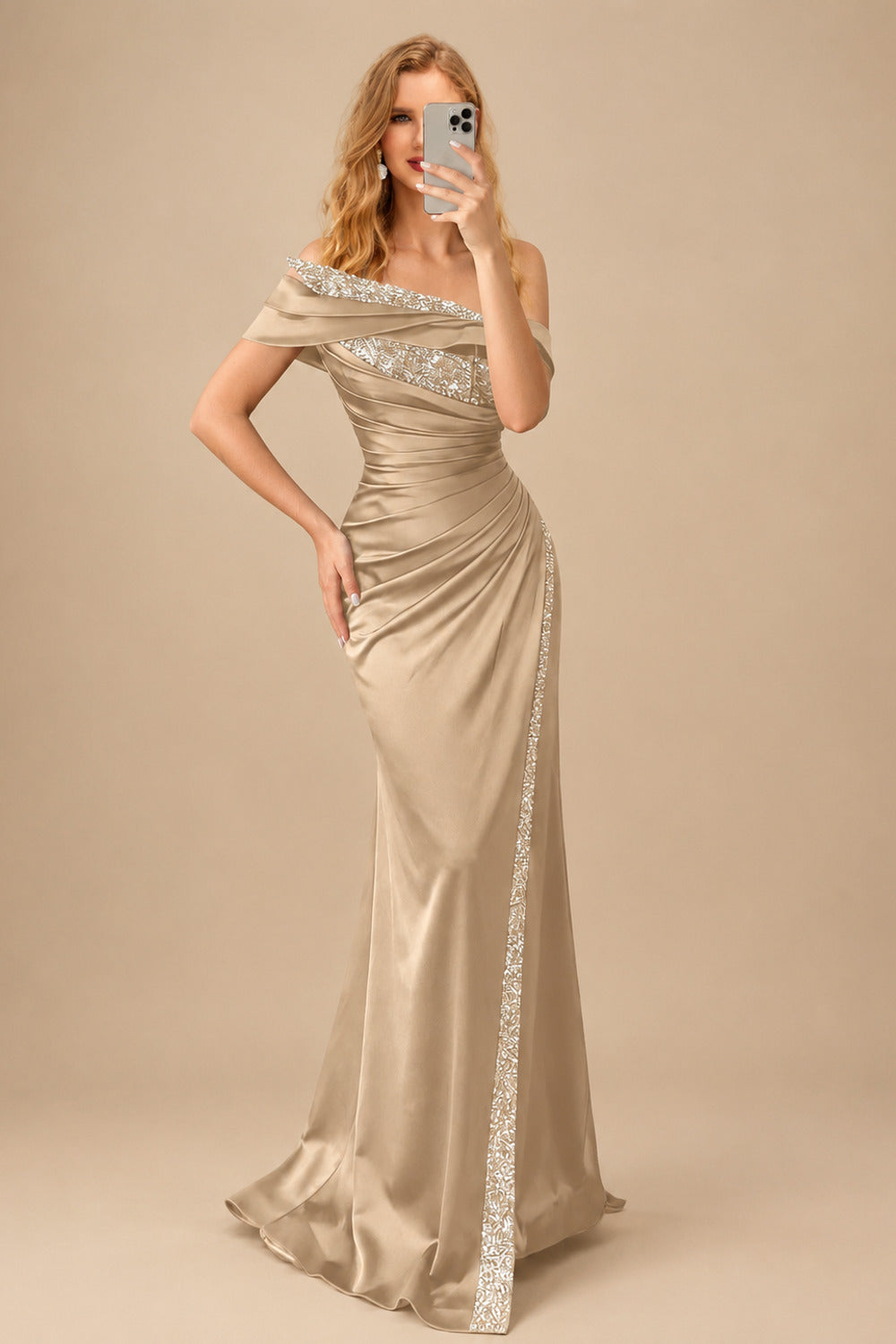 Rutipo Champagne Sheath/Column Off-The-Shoulder Sleeveless Acetate Satin Prom Dresses With Rhinestone