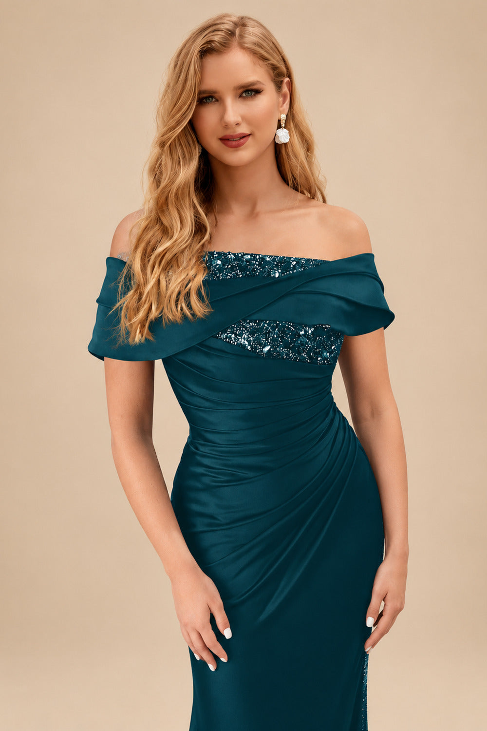 Rutipo Peacock Sheath/Column Off-The-Shoulder Sleeveless Acetate Satin Prom Dresses With Rhinestone