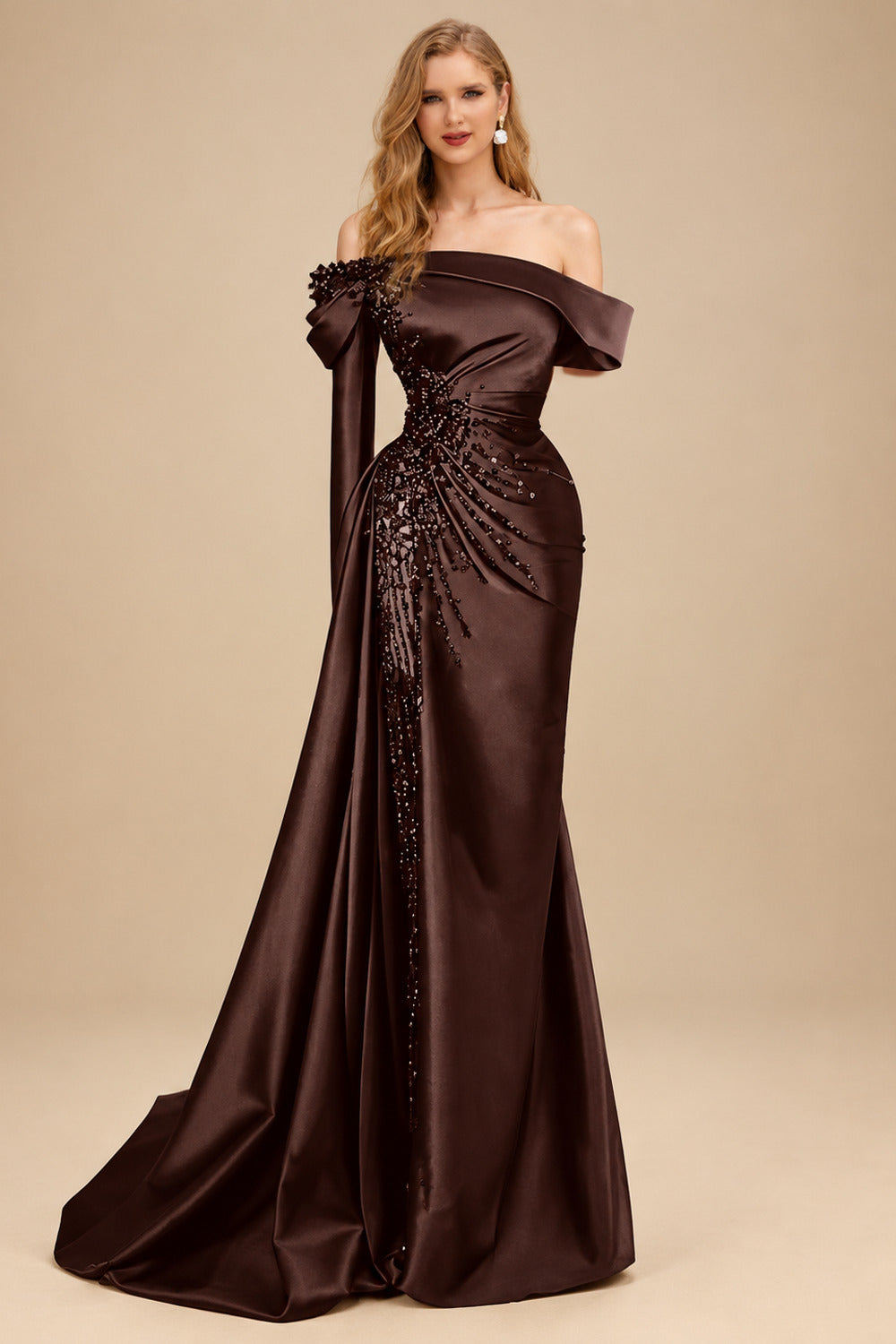 Rutipo Chocolate Sheath/Column Off-The-Shoulder Long Sleeves Sweep Train Satin/Sequined Prom Dresses With Beading/High Split