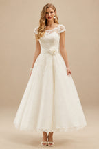 Rutipo Ivory A-Line Scoop Neck Tea-Length Tulle Wedding Dresses With Lace
