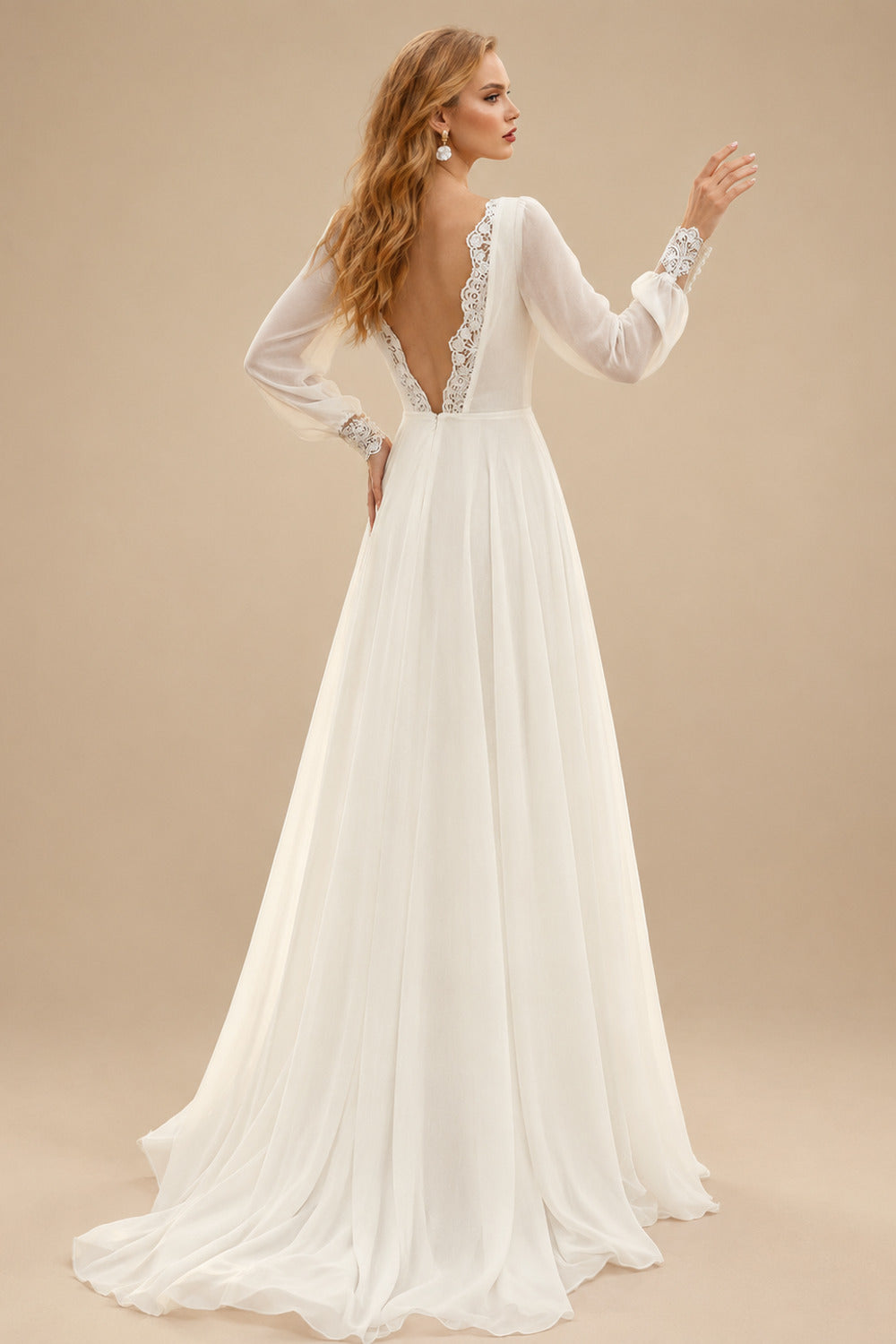 Rutipo Ivory A-Line Scoop Neck Long Sleeves Chiffon Court Train Wedding Dress With Lace