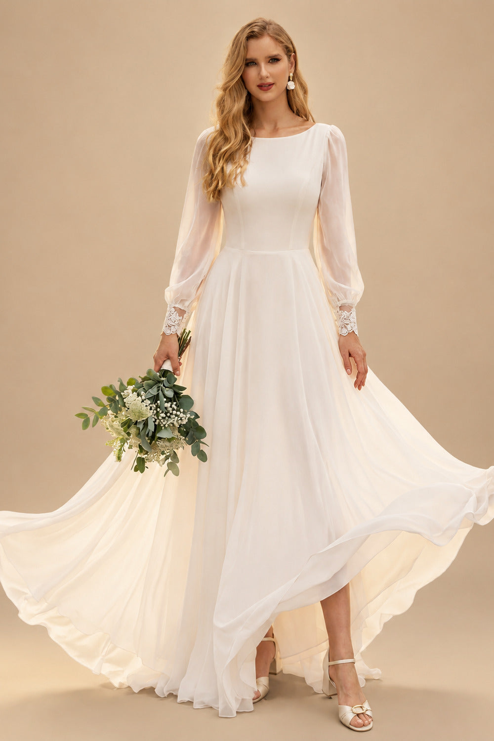 Rutipo Ivory A-Line Scoop Neck Long Sleeves Chiffon Court Train Wedding Dress With Lace