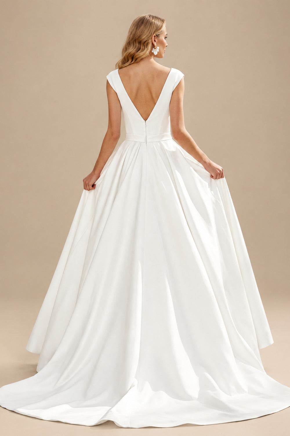 Rutipo Ivory Vintage Wedding Dresses Ball-Gown Simple Satin Scoop Neck Bridal Gown