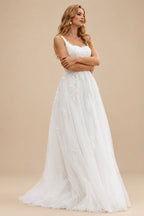 Rutipo Ivory A-Line Square Neckline Sleeveless Tulle Wedding Dresses With Appliques Lace