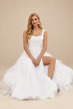 Rutipo Ivory A-Line Square Neckline Sleeveless Tulle Wedding Dresses With Appliques Lace