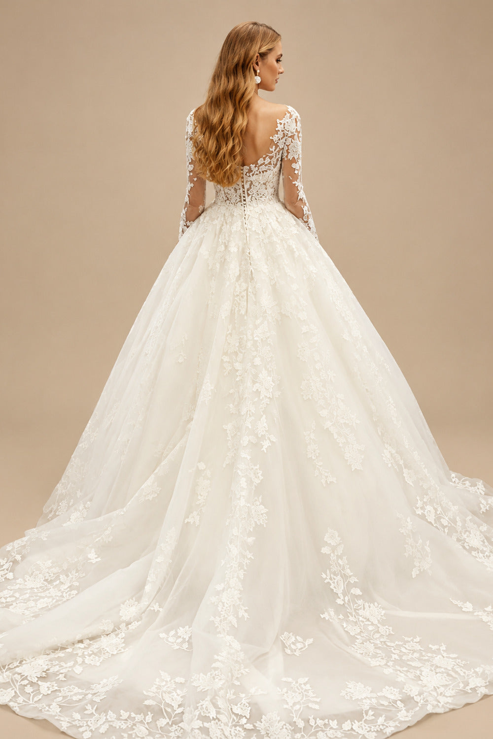 Rutipo Ivory Ball-Gown V-Neck Long Sleeves Court Train Lace Wedding Dresses With Appliques Lace