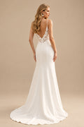 Rutipo Ivory Sheath/Column Square Neckline Satin Wedding Dresses With Appliques Lace