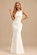 Rutipo Ivory Trumpet/Mermaid Scoop Neck Sleeveless Sweep Train Elastic Satin Wedding Dresses