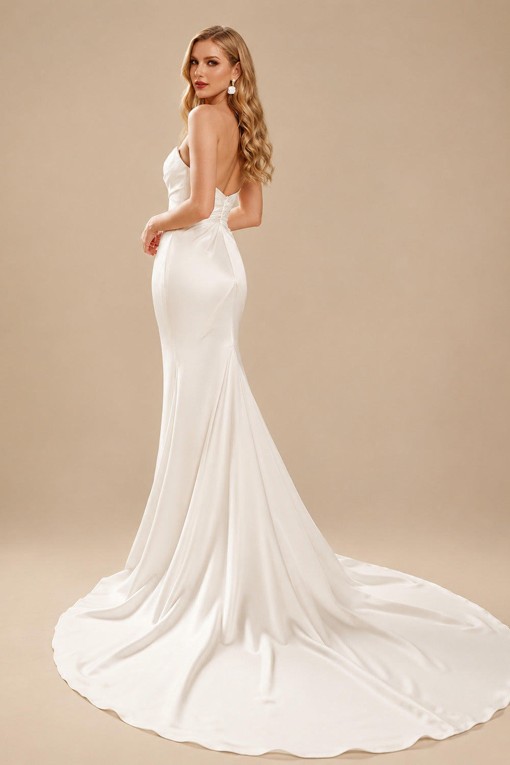 Rutipo Ivory Vintage Trumpet/Mermaid Cowl Neck Silk Like Satin Wedding Dresses