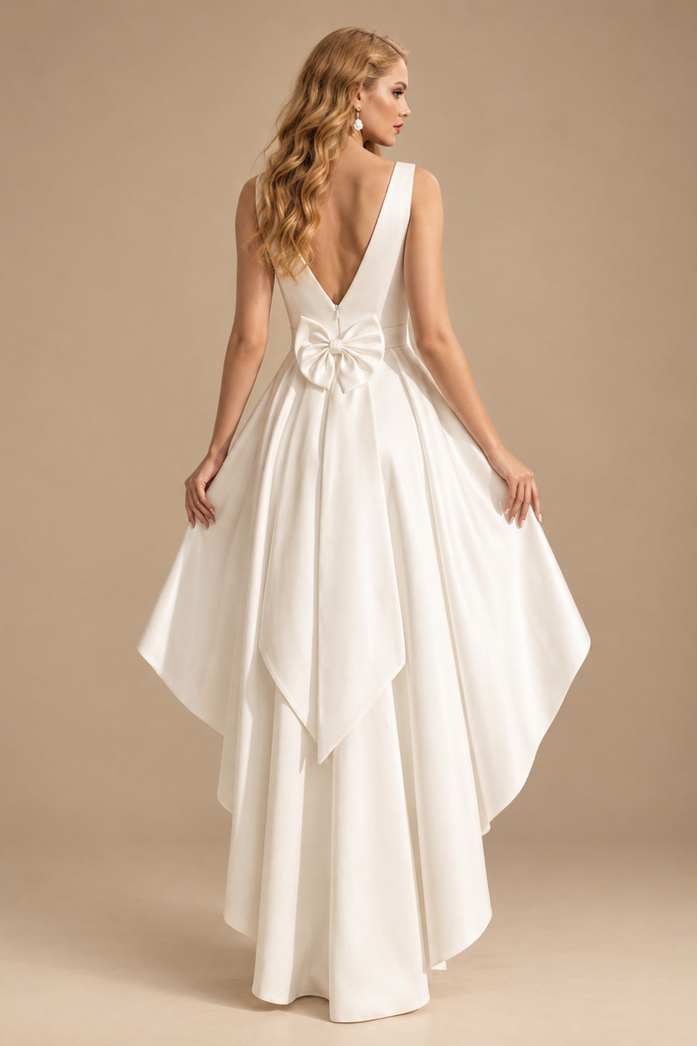 Rutipo Ivory A-Line V-Neck Sleeveless Floor-Length Satin Wedding Dresses With Bow(s)