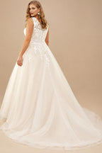Rutipo Ivory A-Line V-Neck Sleeveless Court Train Lace/Tulle Plus Size Wedding Dresses