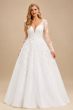Rutipo Ivory Plus Size A-Line V-Neck Long Sleeves Court Train Tulle Wedding Dresses With Lace