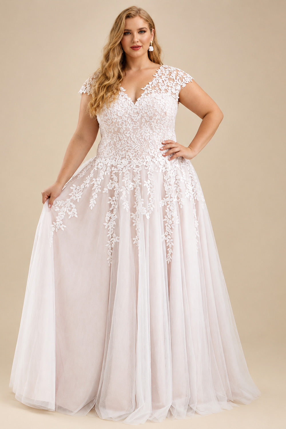 Rutipo As Picture A-Line V-Neck Sleeveless Tulle(Non-Stretch) Plus Size Wedding Dress With Appliques Lace