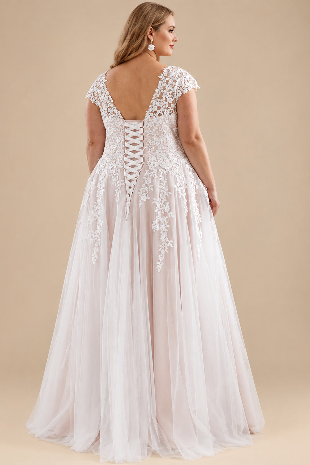 Rutipo As Picture A-Line V-Neck Sleeveless Tulle(Non-Stretch) Plus Size Wedding Dress With Appliques Lace